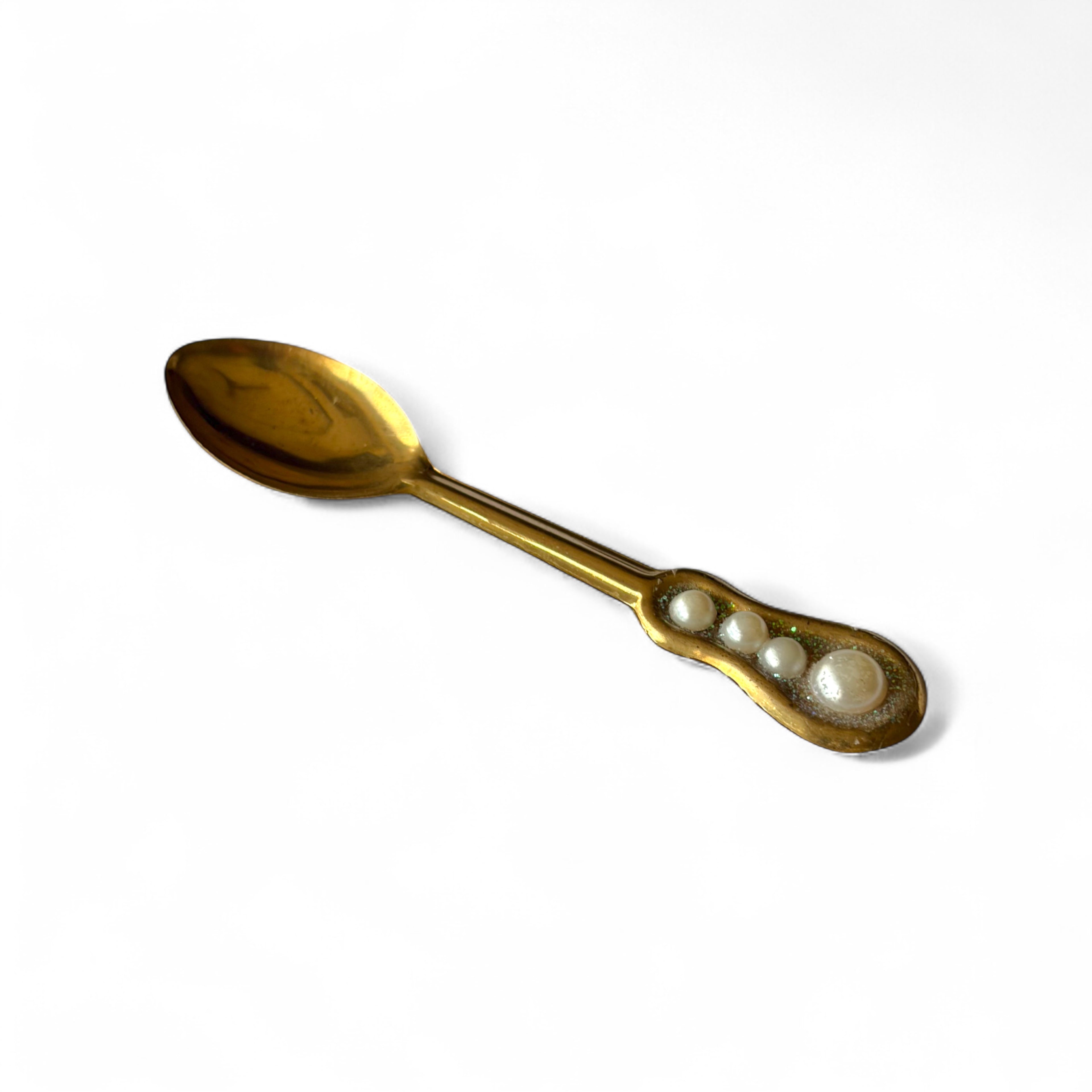 Pearl Decorated Dry Fruit Box Set with Brass Tray, Traditional Decorative Storage Containers, 4 Bowls with Lids, 24cm x 5cm