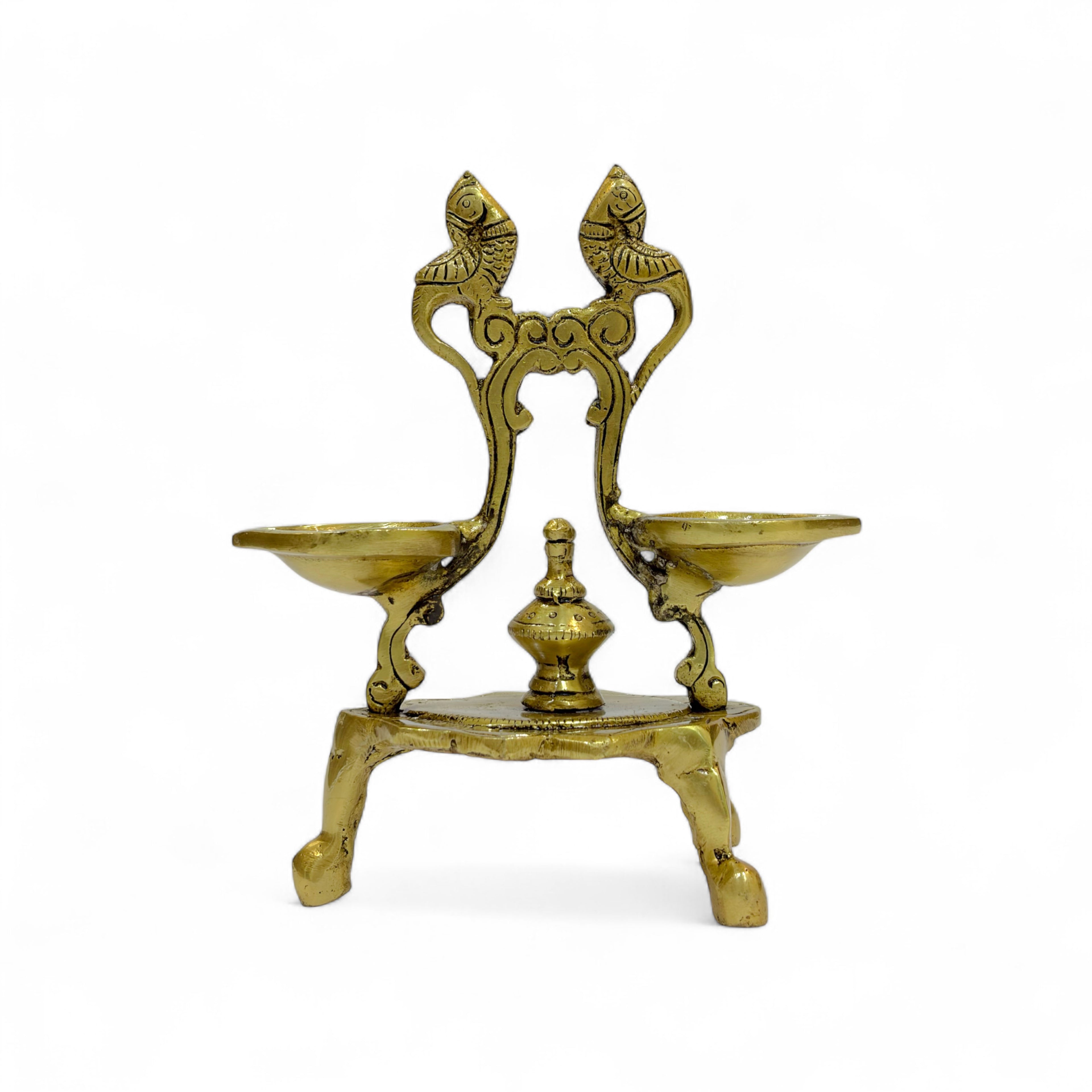Brass Twin-Flame Lamp, Traditional Oil Lamp Holder, Antique Gold Finish, 19 x 16 cm, Decorative Puja Accessory