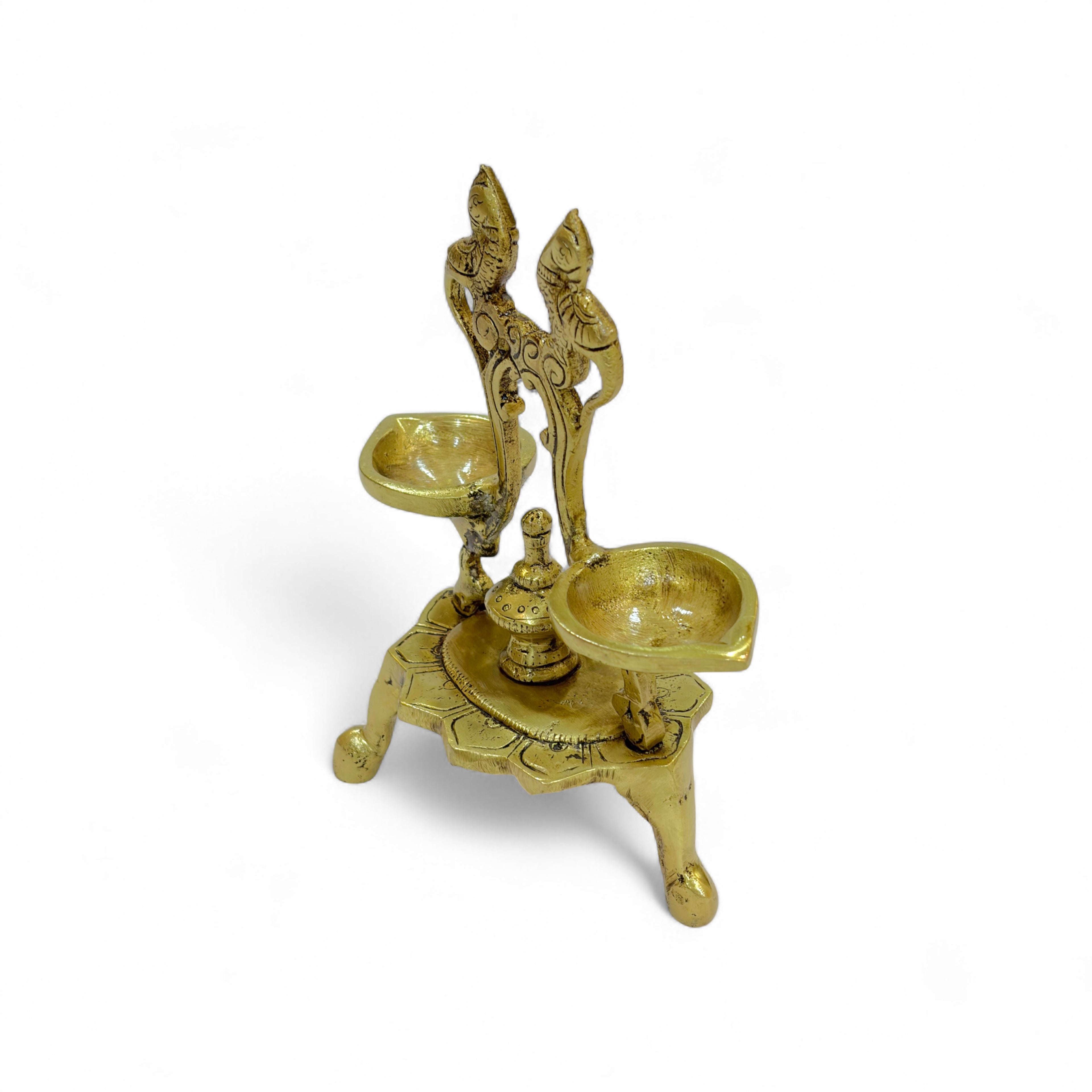 Brass Twin-Flame Lamp, Traditional Oil Lamp Holder, Antique Gold Finish, 19 x 16 cm, Decorative Puja Accessory